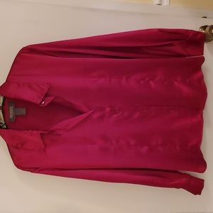 Women's blouse. Great condition.  Size 14/16